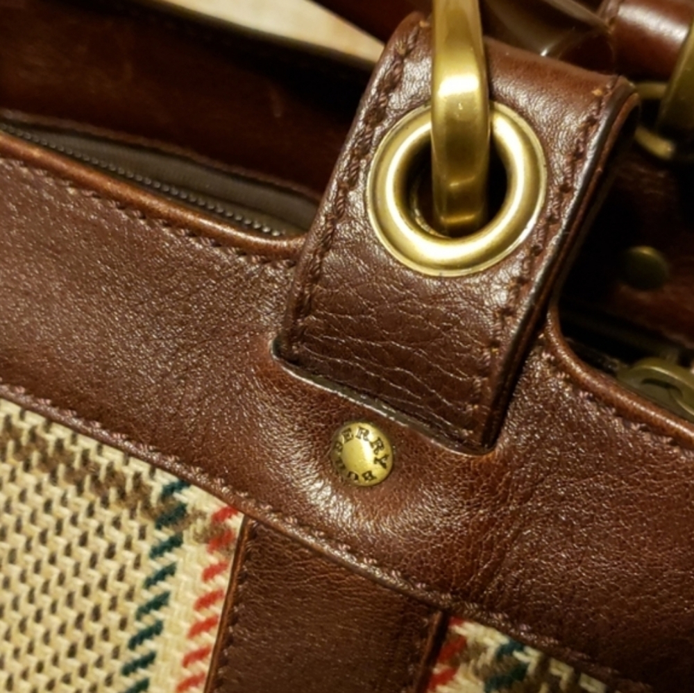 Authentic Burberry! - Picture 6 of 8